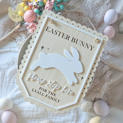 Scalloped Easter Bunny Stop Here Sign