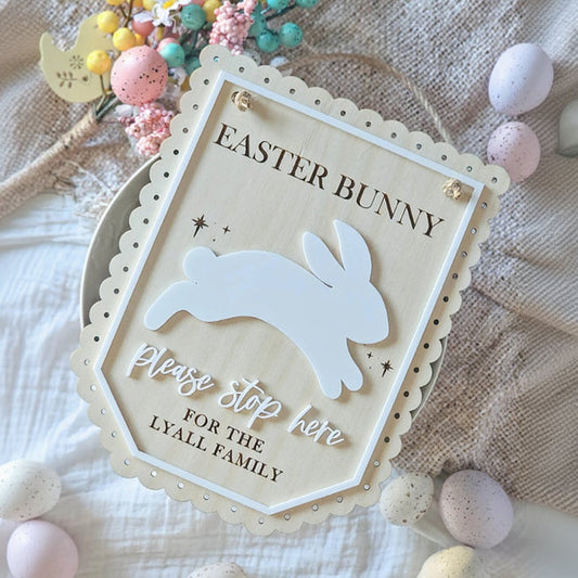 Scalloped Easter Bunny Stop Here Sign